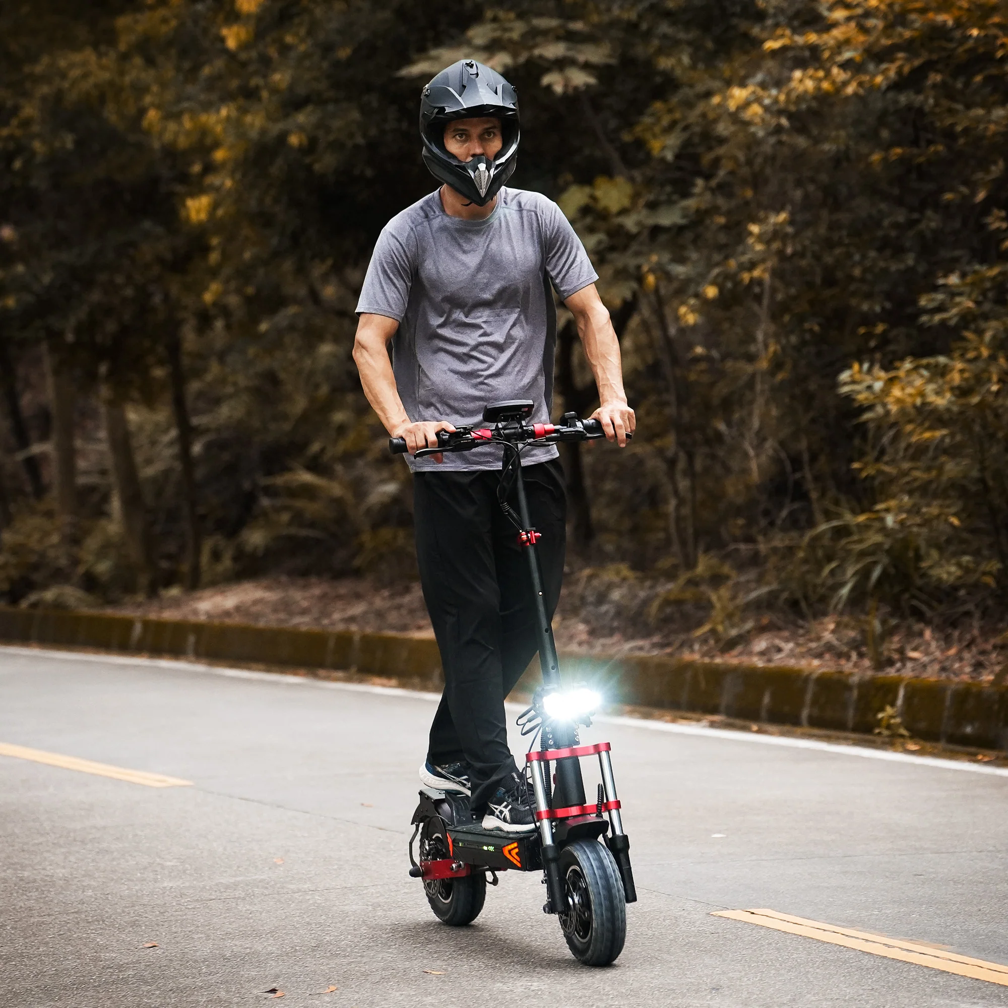 iX8 Off-Road Electric Scooter for Adults 2400W Dual Motor - Image 5